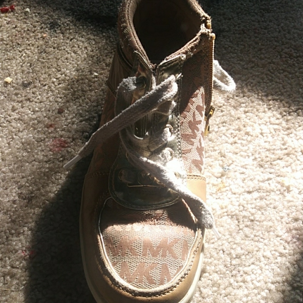 Michal kores shoes